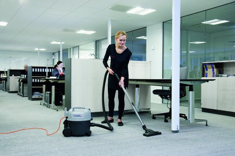 Top Benefits of Commercial Cleaning Services
